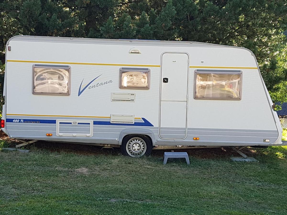 ホテル Camping Schonblick Im Saas-Tal エクステリア 写真